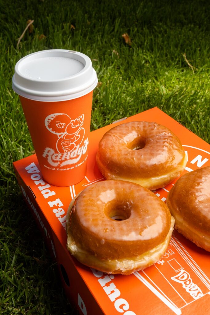 Randy's Donuts Fast Food Franchise with Coffee